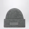 Jacquemus Grey Ribbed Wool-blend Beanie Women In Gray