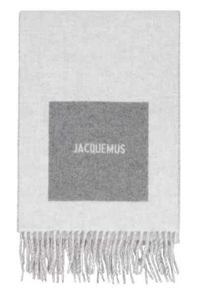 JACQUEMUS ROND CARRÉ VIRGIN WOOL SCARF