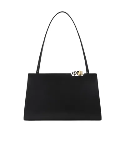 Jacquemus Round Magnetic Snap Shoulder Bag In Black