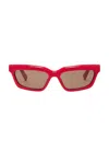Jacquemus Salon Sunglasses In Red  Silver  & Grey