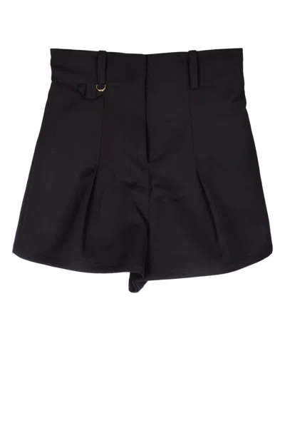 Jacquemus Le Short Bari Pleated Wool Shorts In Black
