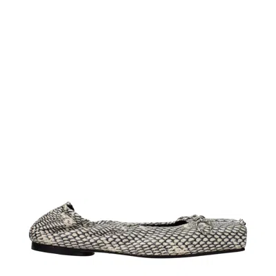 Jacquemus Snake-textured Leather Ballet Flat In Beige