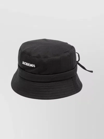 Jacquemus Stylish Bob Hat Bow Detail In Black