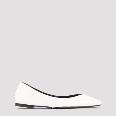 Jacquemus Stylish Oval Ballerinas For Women In White