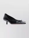 Jacquemus Stylish Pointed Toe Kitten Heel Pumps In Black