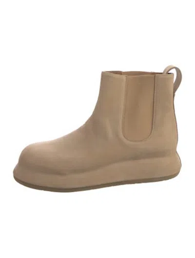 Pre-owned Jacquemus Suede Chelsea Boots In Neutrals