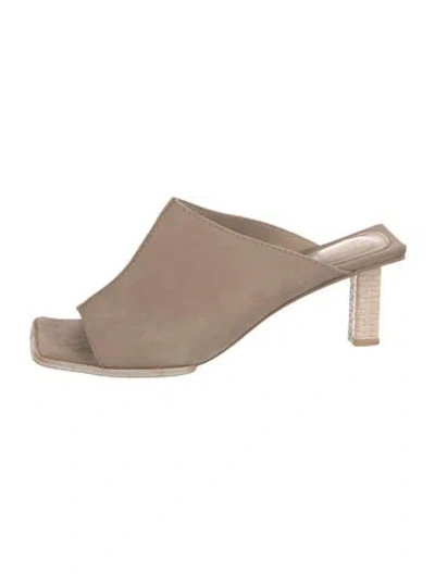 Pre-owned Jacquemus Suede Slides In Neutral