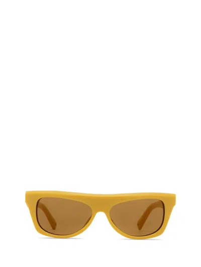 Jacquemus Sunglasses In Gold