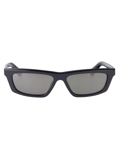 Jacquemus Sunglasses In Black