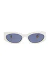 Jacquemus Les Lunettes Ovalo Sunglasses In White Blue