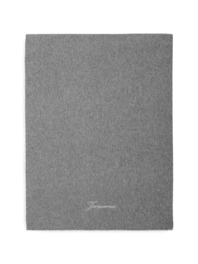 Jacquemus Tailleur Embroidered-logo Scarf In Gray