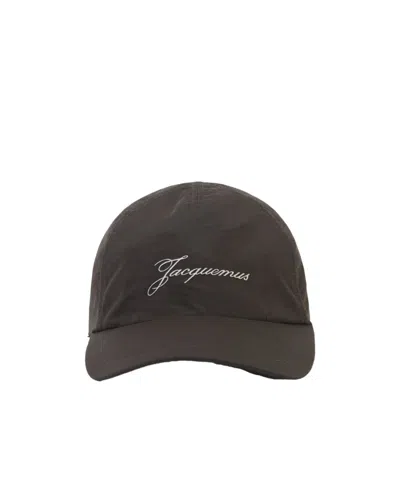 Jacquemus The Baluchon Baseball Cap In Gold