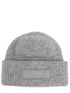 Jacquemus Soft Ribbed Knit Cap With Grosgrain Label Detail In Gray