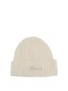Jacquemus Le Bonnet Tourni White Beanie With Turn-up Brim And Logo Lettering On The Front In Wool Man In White