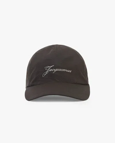Jacquemus The Casquette Baluchon Mini Cap In Darkbrown