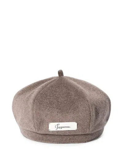 Jacquemus The Cavallo Beret In Brown
