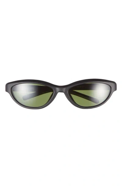 Jacquemus The Curvo Cat Eye Sunglasses In Black