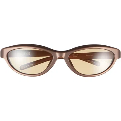 Jacquemus The Curvo Cat Eye Sunglasses In Brown