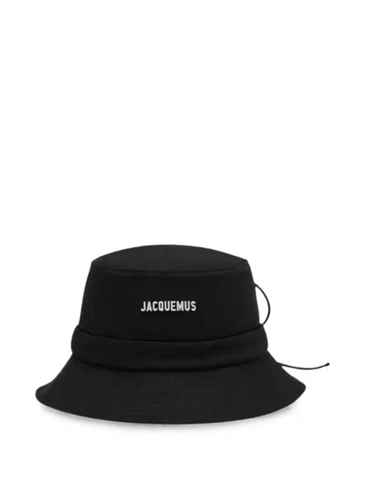 Jacquemus The Gadjo Bucket Hat In Black
