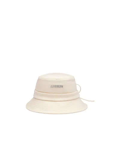 Jacquemus The Gadjo Bucket Hat In Neutral