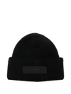 Jacquemus Men Black Round Crown Turn-up Brim Logo Patch To The Front In Black