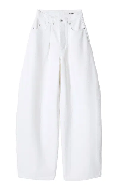 Jacquemus The Ovalo Mid-rise Denim Barrel-leg Jeans In White