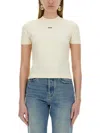 Jacquemus Fitted Round Neck T-shirt With Logo Label In Beige In Yellow