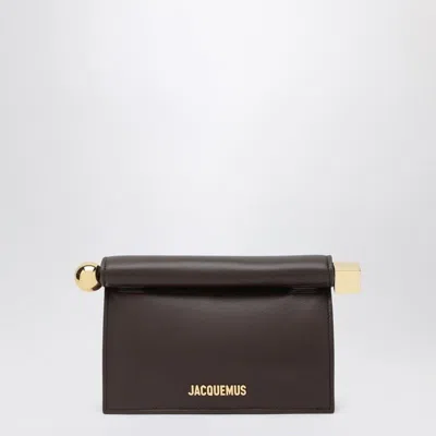 JACQUEMUS JACQUEMUS  THE SMALL BROWN ROND CARRÉ POUCH