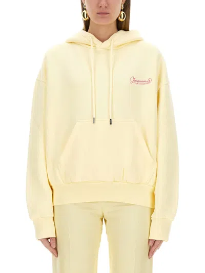 Jacquemus "the Sweatshirt" With Hood "short" In Yellow