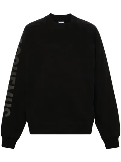 JACQUEMUS JACQUEMUS TOP LE SWEATSHIRT TYPO WITH PRINT