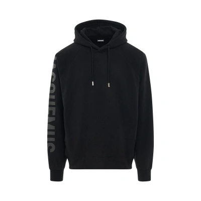 Jacquemus Typo Logo Hoodie In Black