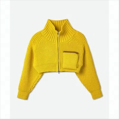 Jacquemus Vibrant Cropped Cardigan With Chunky Ribbed Knit And High Collar In Yellow