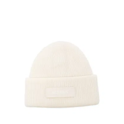 JACQUEMUS WHITE HATS