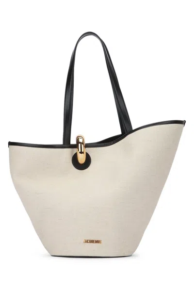 JACQUEMUS WOMEN WHITE LE BAMBOLA TOTE, ONESIZE LUXURY TOTES FOR WOMEN DARVEYS