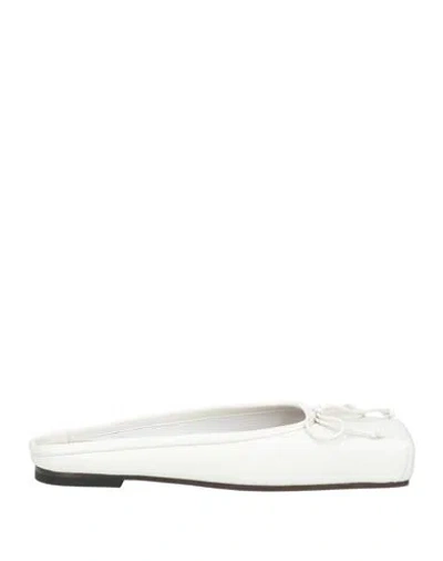 Jacquemus Off-white Le Chouchou 'les Mules Plates Ballet' Ballerina Flats