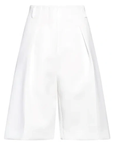 Jacquemus Woman Shorts & Bermuda Shorts White Size 4 Polyester