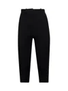 Jacquemus Women Black The Capri Pants In Black