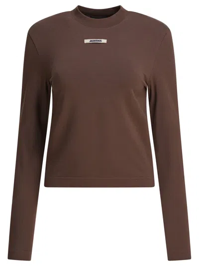 Jacquemus Crew Neck Long Sleeve Ribbed Neckline Tops In Brown