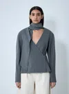 Jacquemus Women La Blouse Chale In Gray