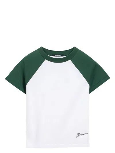 JACQUEMUS WOMEN'S MC LE MINI WHITE T-SHIRT WITH GREEN SLEEVES | SIZE LARGE | 251JS2052031