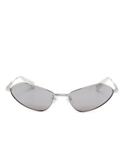 Jacquemus Wraparound-frame Sunglasses In Gray