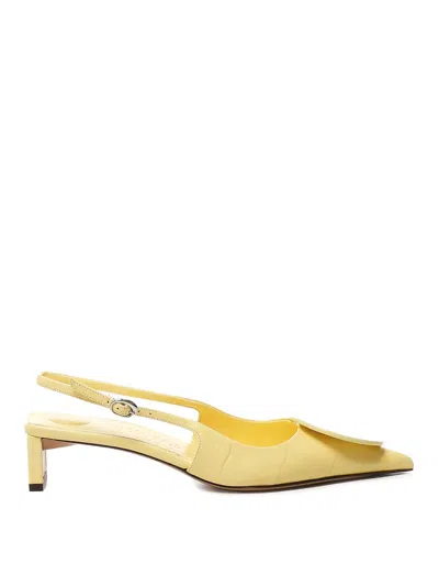 Jacquemus Les Duelo Basses Mismatched Kitten Heel Slingback Pump In Ivory 120