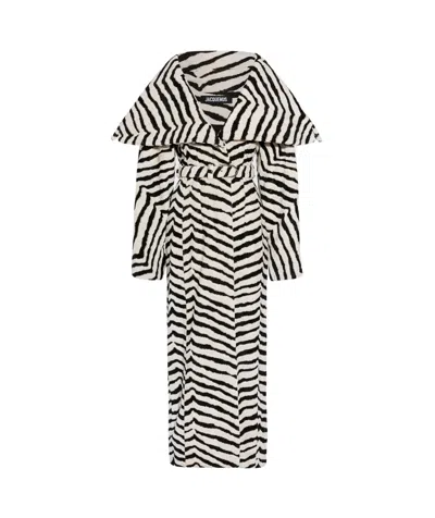 JACQUEMUS JACQUEMUS LE MANTEAU CARUSO DRAPED-COLLAR ZEBRA COAT