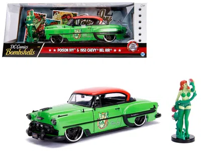 Jada 1953 Chevrolet Bel Air Green And Red Top With Poison Ivy Diecast Figure "dc Comics Bombshells" Serie