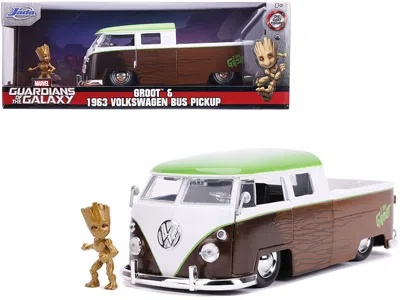 Jada 1963 Volkswagen Bus Pickup Truck With Groot Diecast Figurine "guardians Of The Galaxy" "marvel" Seri