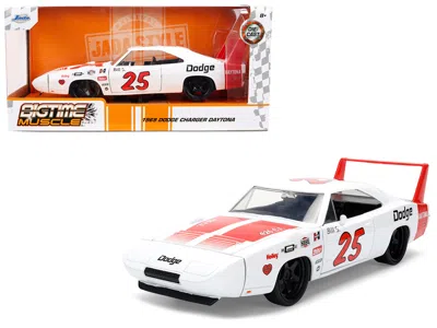 Jada 1969 Dodge Charger Daytona #25 White With Red Stripes "bigtime Muscle" Series 1/24 Diecast Model Car