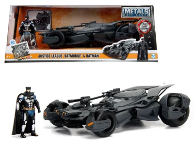 Jada 2017 Justice League Batmobile With Diecast Batman Figure 1/24 Diecast Model Car By