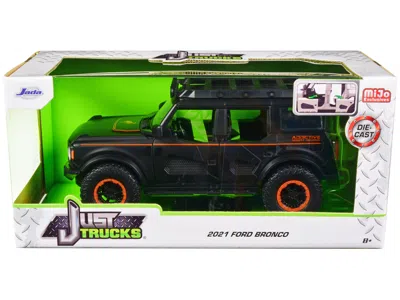 Jada 2021 Ford Bronco Matt Black With Orange Stripes And Roof Rack "addictive Desert Designs" "just Truck