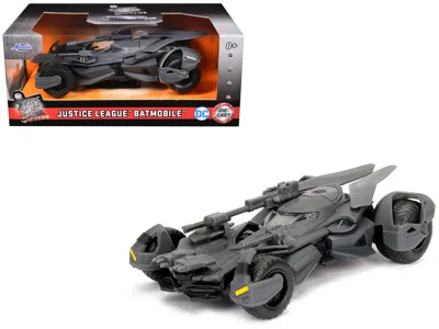 Jada Justice League Movie Batmobile 1/32 Diecast Model Car By  In Black