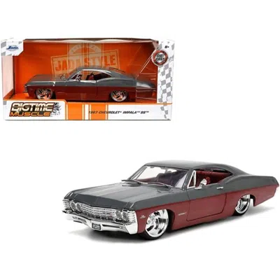 Jada Toys Jada 1-24 Scale Diecast 1967 Chevrolet Impala Interior Bigtime Muscle Series Model Car Stainless Ste